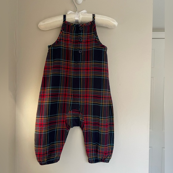 Hanna Andersson navy plaid romper, size 6-12m - Picture 2 of 7